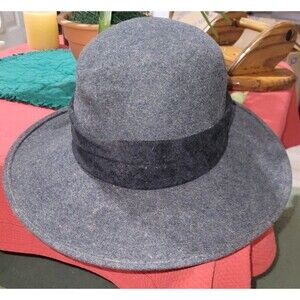 Women's Gray And Black Felt Hat